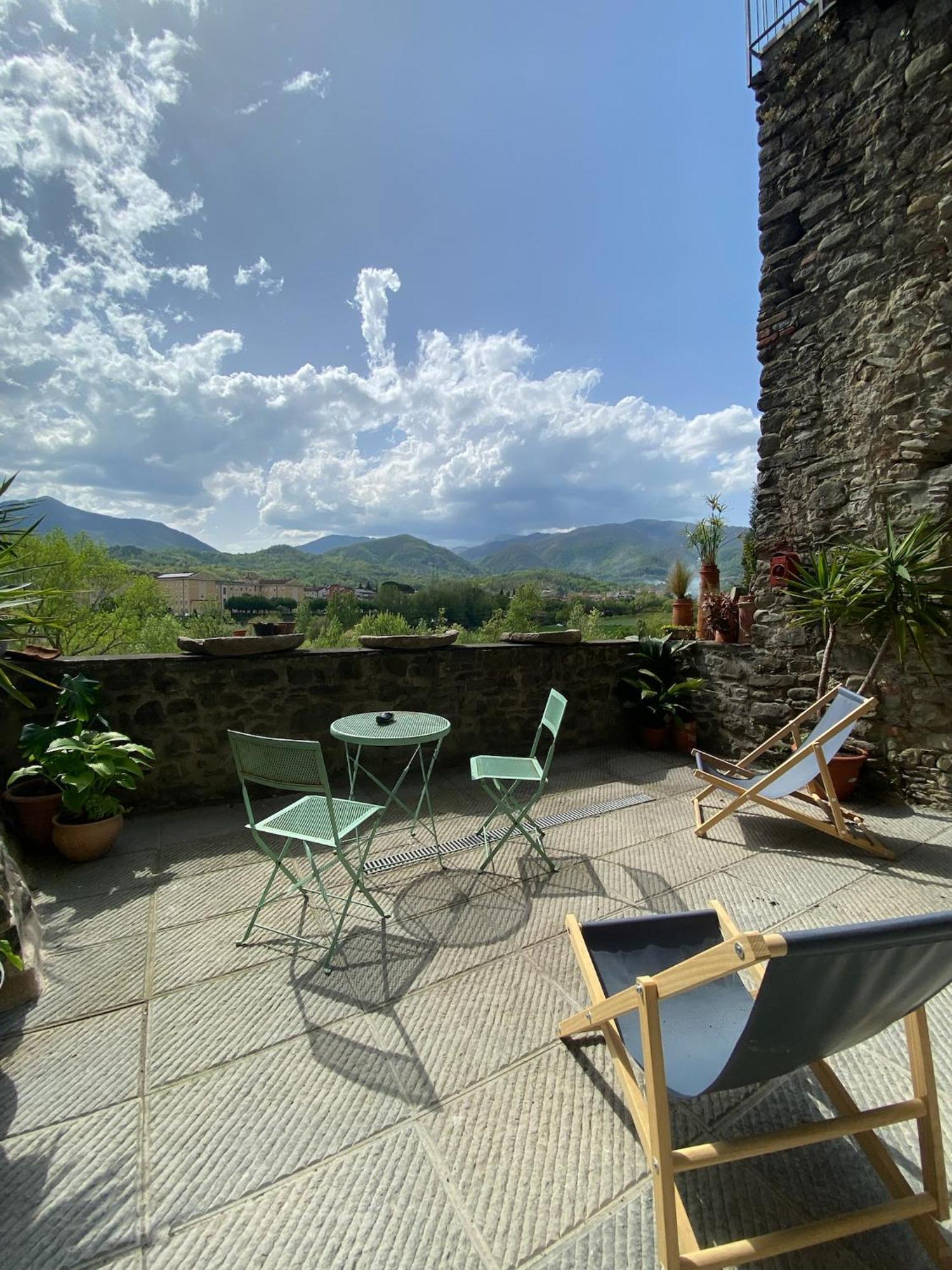 La Casa Medievale Suites E Spa Pontremoli Eksteriør bilde