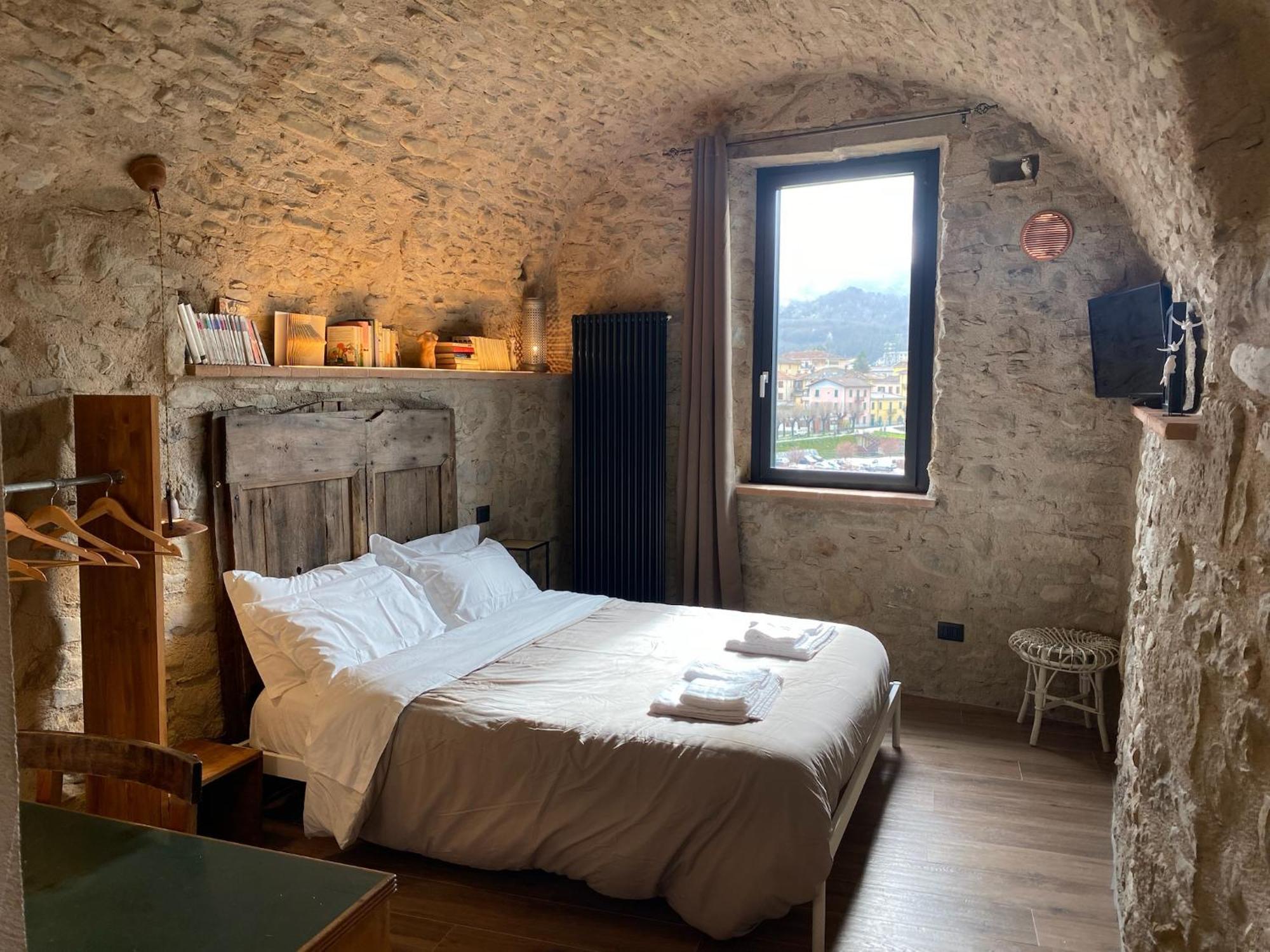 La Casa Medievale Suites E Spa Pontremoli Eksteriør bilde