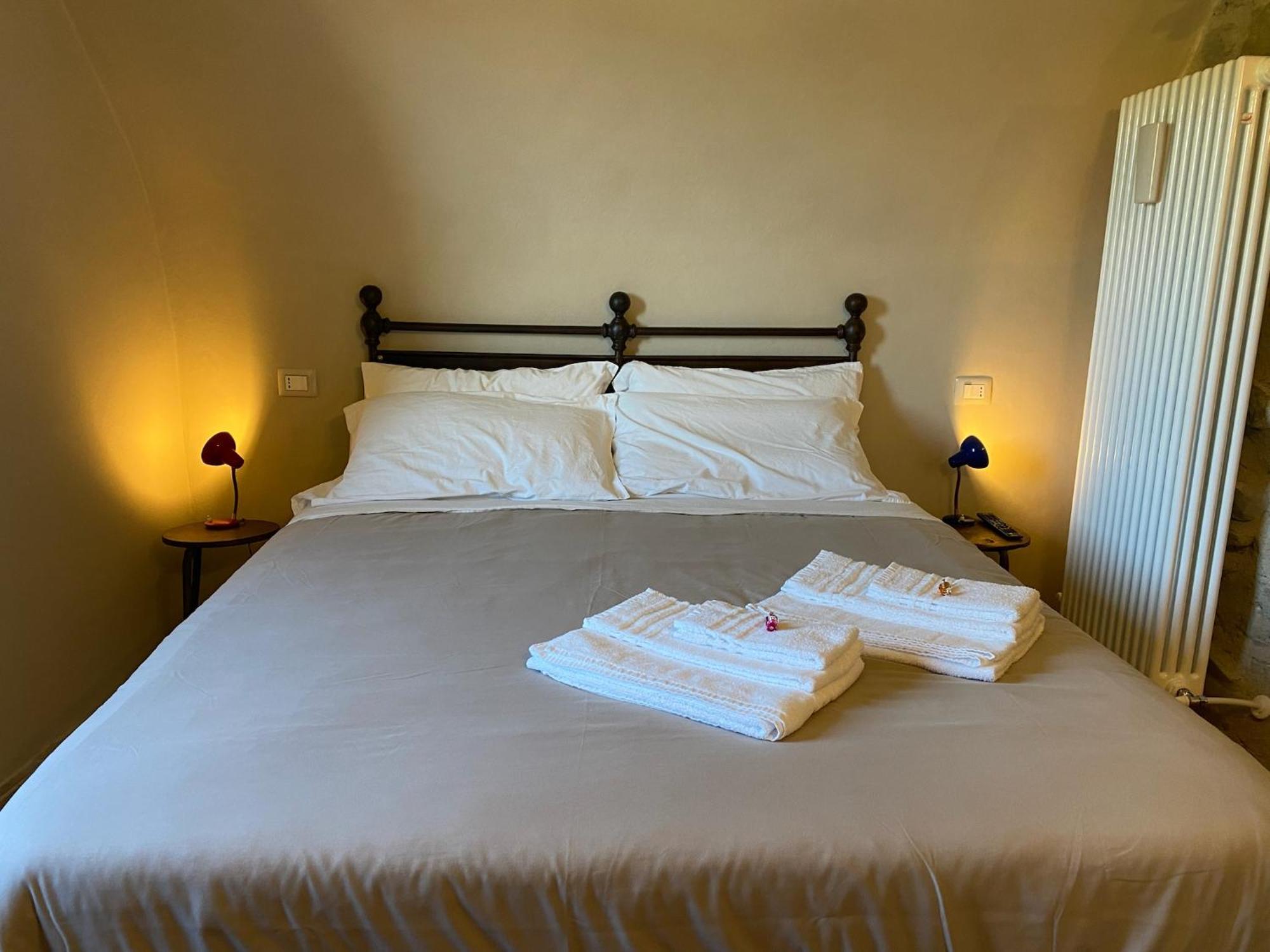 La Casa Medievale Suites E Spa Pontremoli Eksteriør bilde