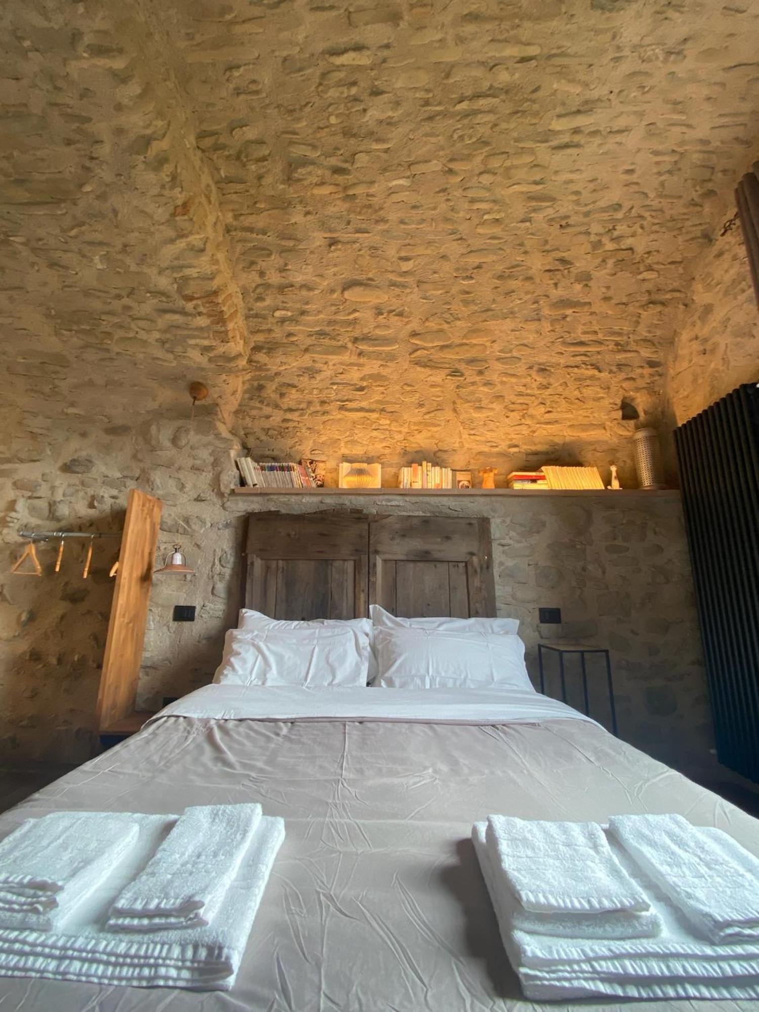 La Casa Medievale Suites E Spa Pontremoli Eksteriør bilde