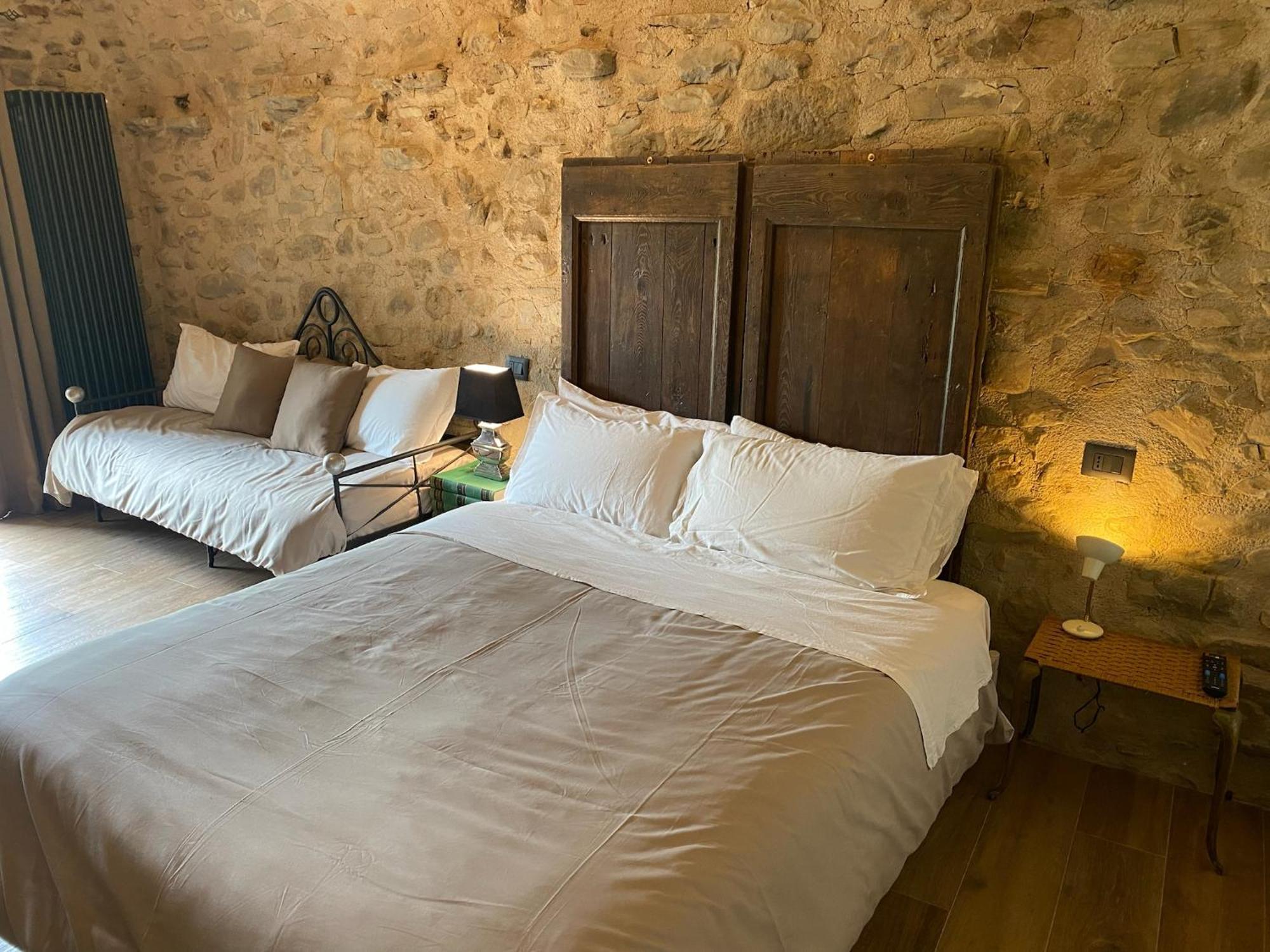 La Casa Medievale Suites E Spa Pontremoli Eksteriør bilde